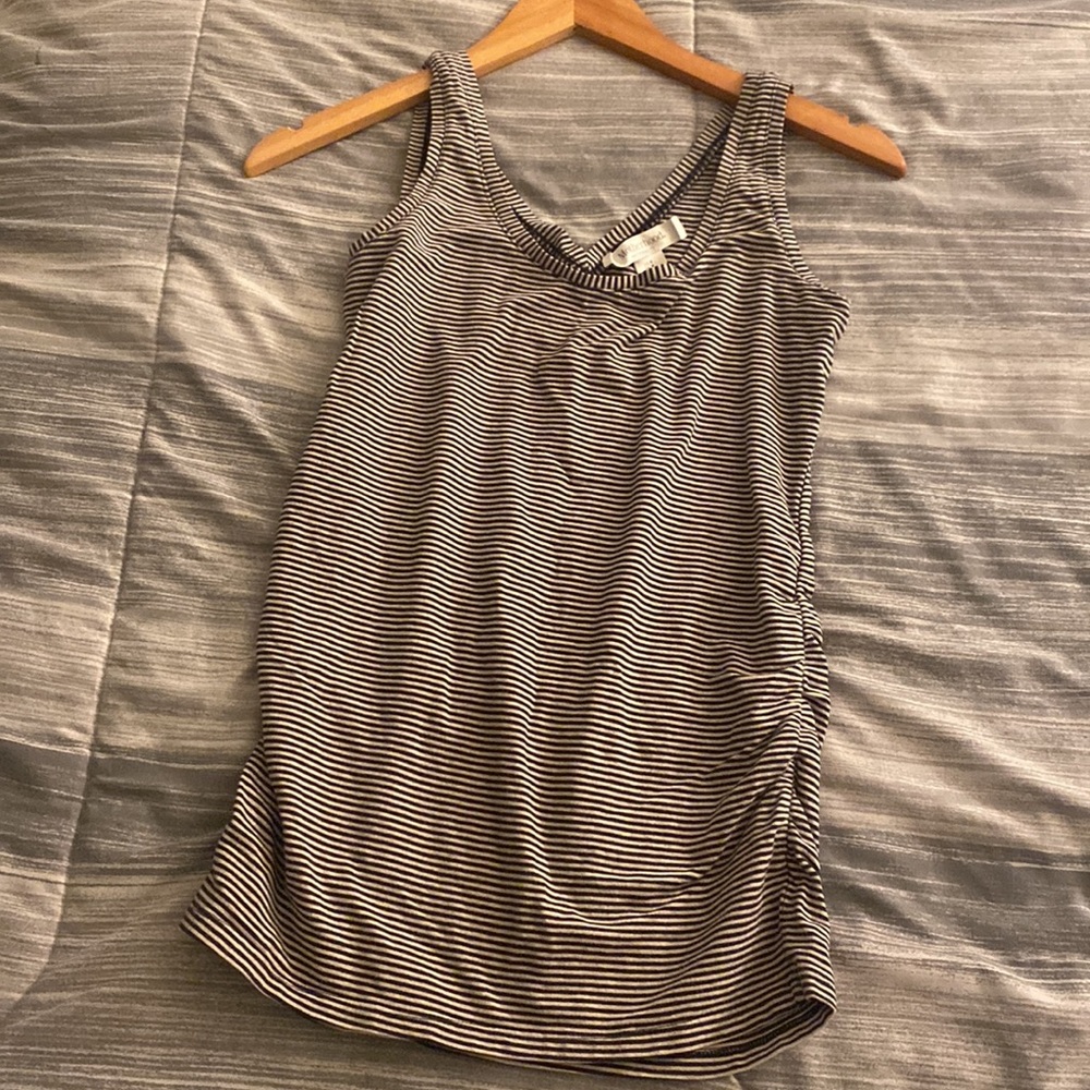 Maternity tops bundle - Picture 8 of 9